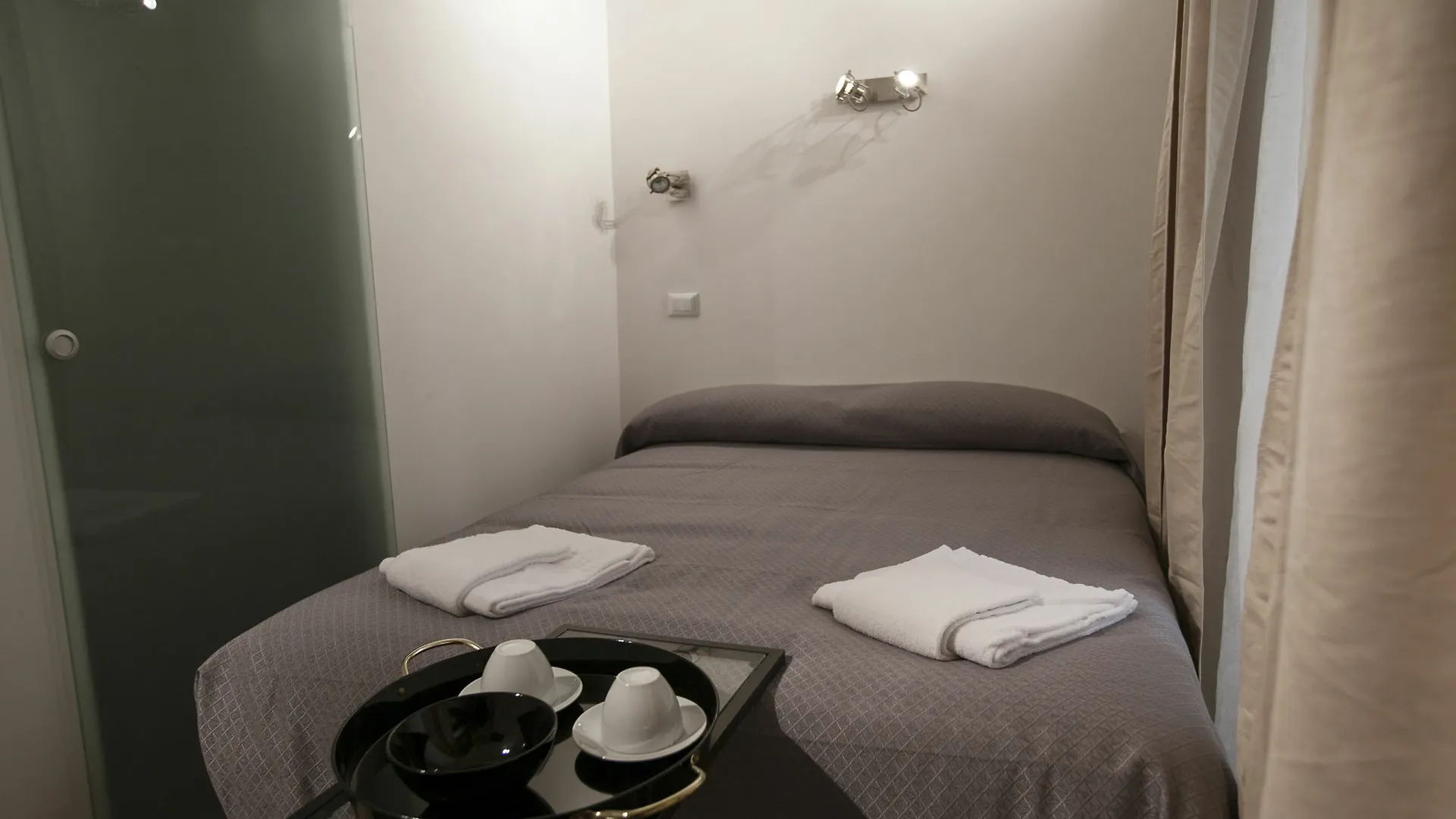 Marcelina Vaticans Rooms Roma