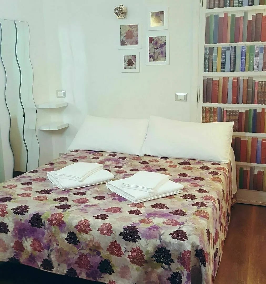 Marcelina Vaticans Rooms Rom