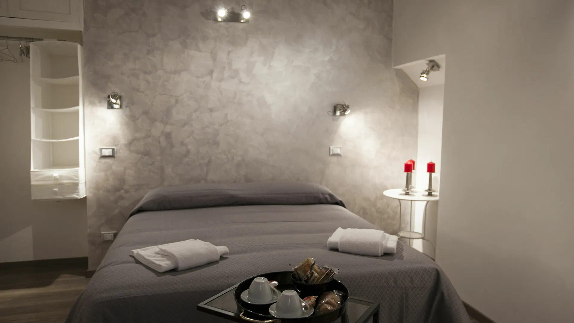 Marcelina Vaticans Rooms Rom 2*,  Italien